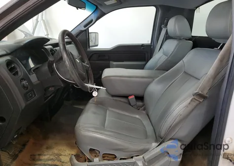 2014 Ford F150 z USA, uszkodzony, nr VIN 1FTMF1CM5EKF02549